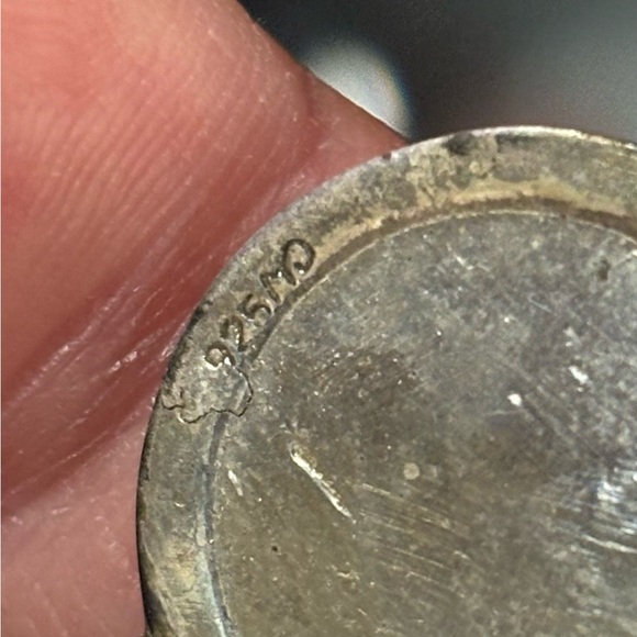 Elegant Silver Accordion Locket Necklace - Picture 7 of 7